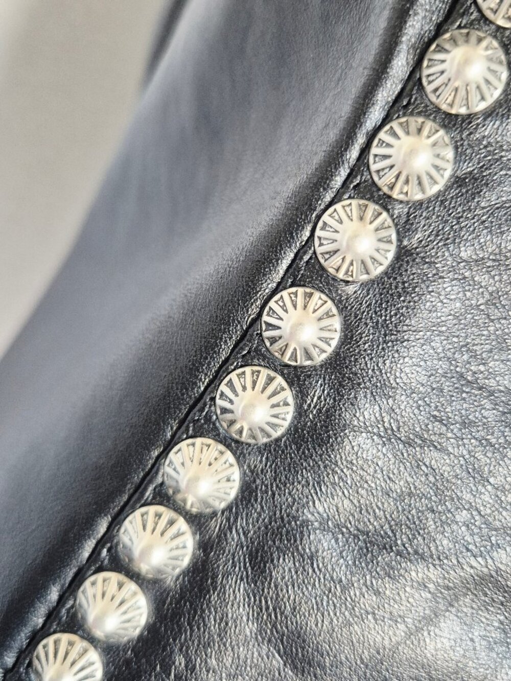 Double D Rance 100% Leather Studded Western Vest Silver Button Black - Picture 5 of 16